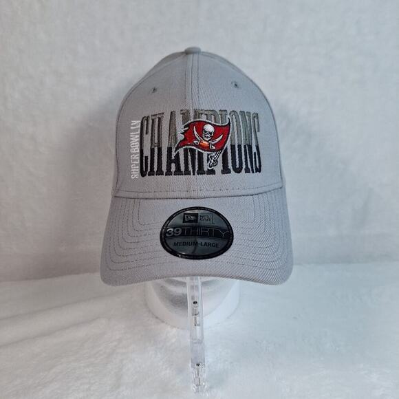 New Era Other - Tampa Bay Buccaneers Hat Mens M/L New Era 39THIRTY NFL Fitted Cap SB Champs
